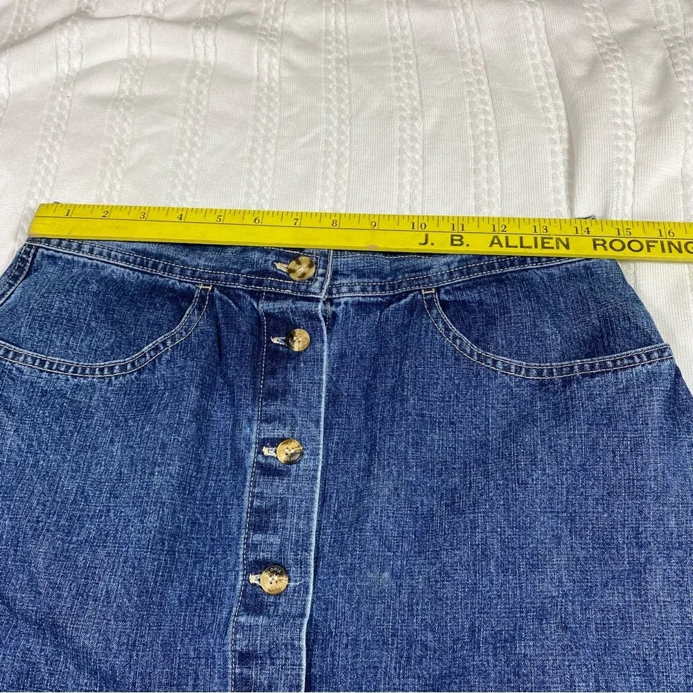 Gloria Vanderbilt Jean Mini Skirt Frayed Hem size 12 Button Down Skirt